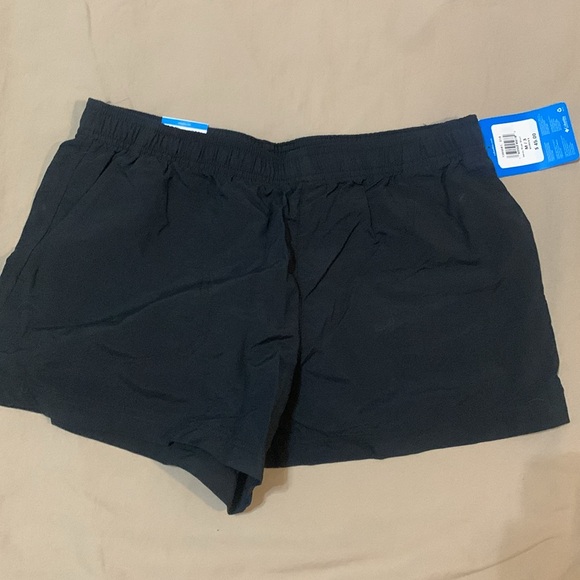 NWT Columbia Sandy River Shorts - Picture 2 of 3